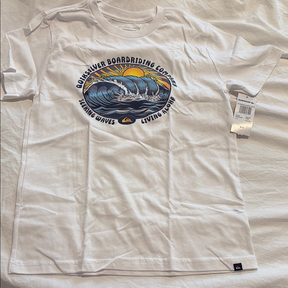 Quiksilver board riding seeking waves living aloha youth shirt